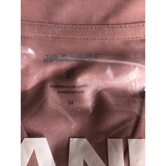 Jaanuu Helia Women's 3-Pocket Classic Notched V-Neck Scrub Top Mauve Med NEW!! - Picture 8 of 11